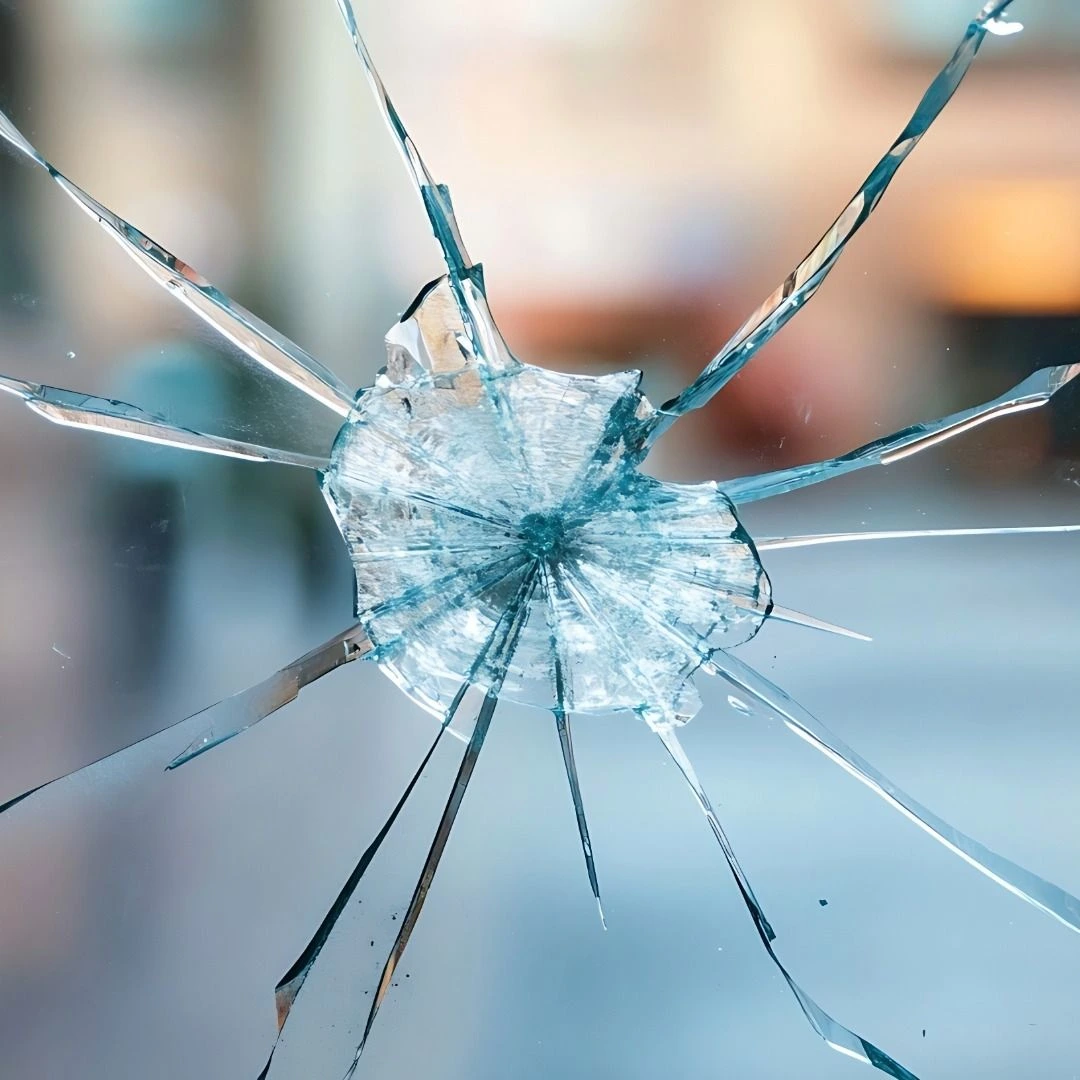 Protecting glass edges